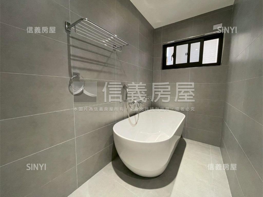 海佃面寬並排雙車墅房屋室內格局與周邊環境