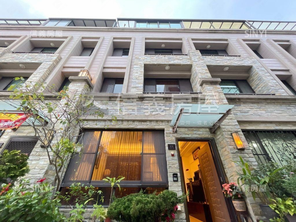 富宇朝南精裝修花園別墅房屋室內格局與周邊環境