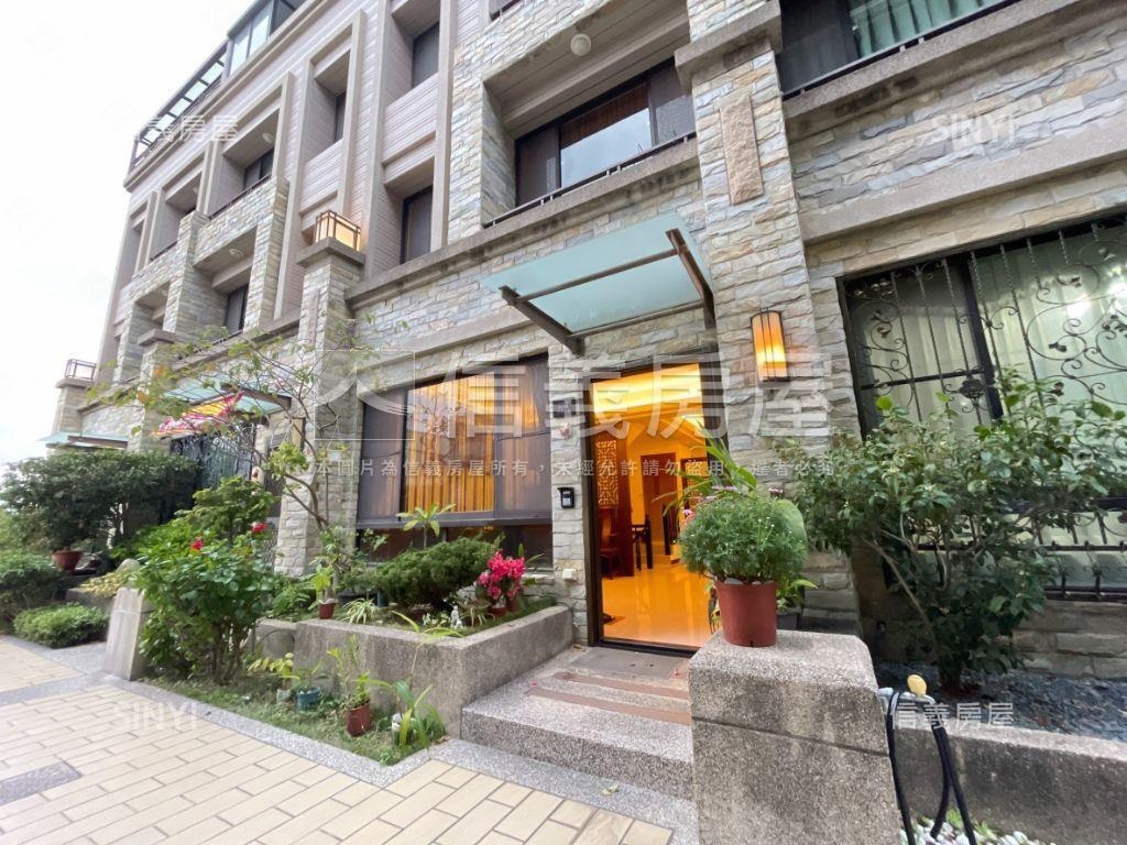 富宇朝南精裝修花園別墅房屋室內格局與周邊環境