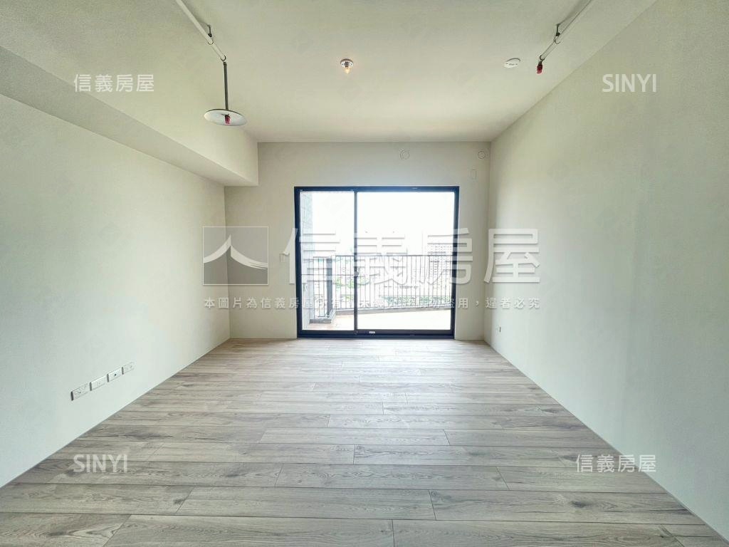嵐ＣＡＳＡ次頂樓四房雙車房屋室內格局與周邊環境