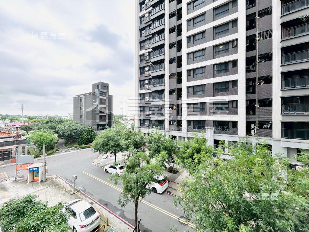 中路特區三房車位讀樂房屋室內格局與周邊環境