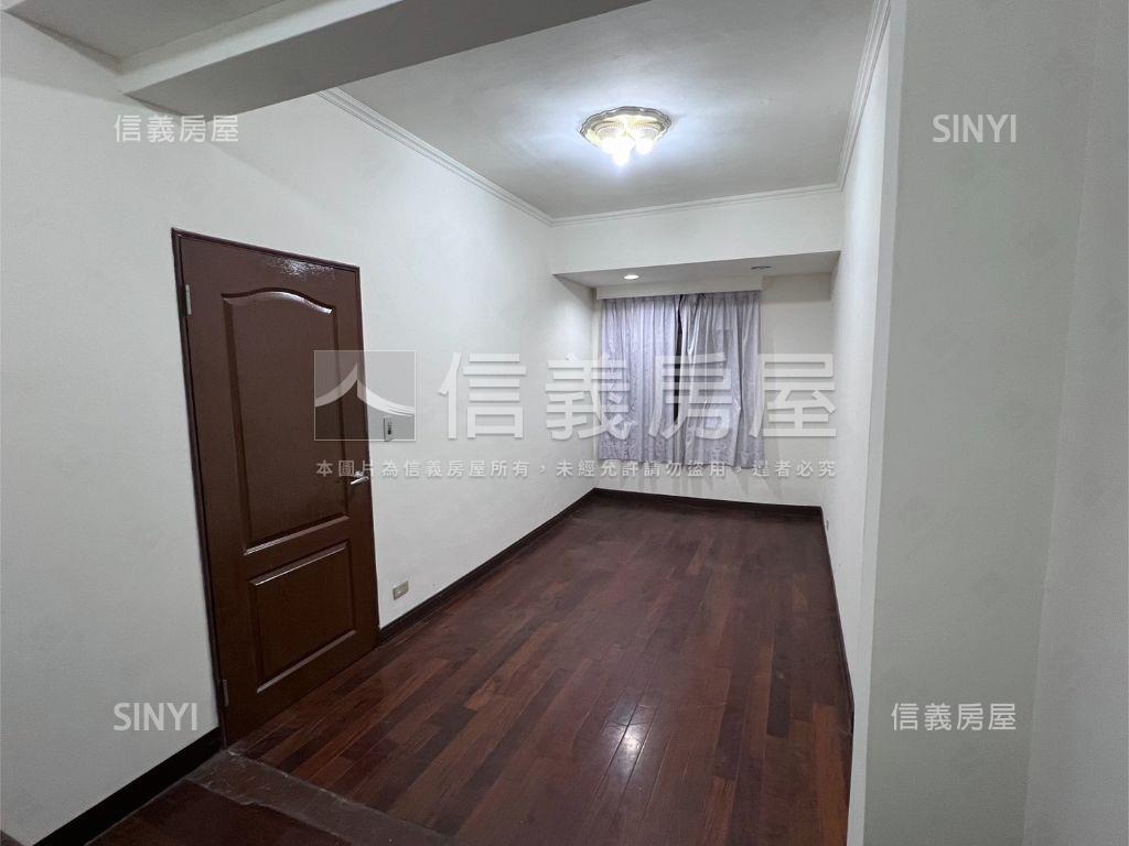 頂溪捷運環河璞邸一樓房屋室內格局與周邊環境