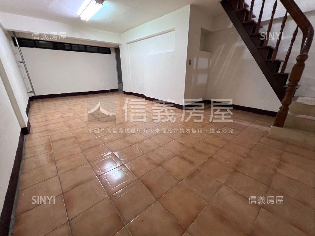 頂溪捷運環河璞邸一樓房屋室內格局與周邊環境