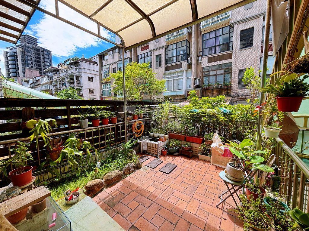 大湖山莊下疊別墅房屋室內格局與周邊環境