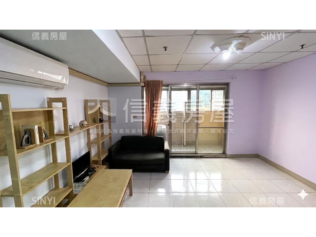 府中捷運站前高樓空間房屋室內格局與周邊環境