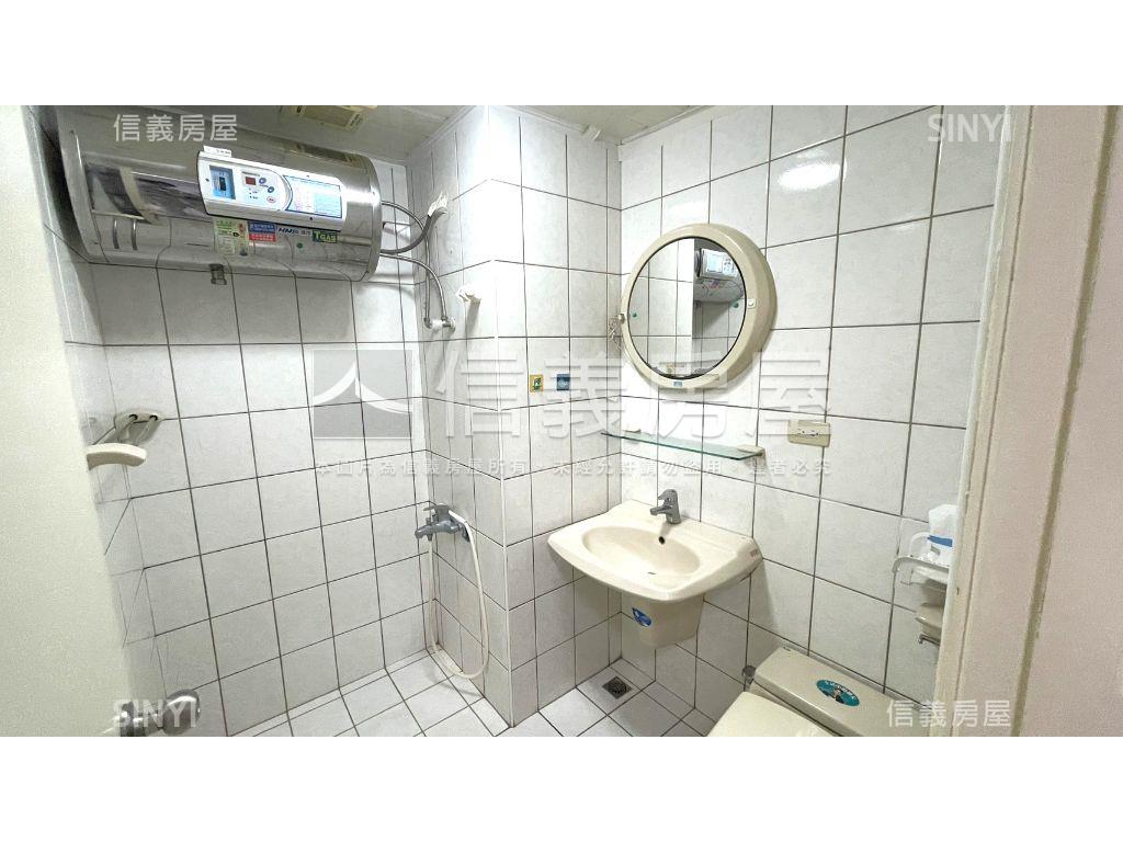 府中捷運站前高樓空間房屋室內格局與周邊環境