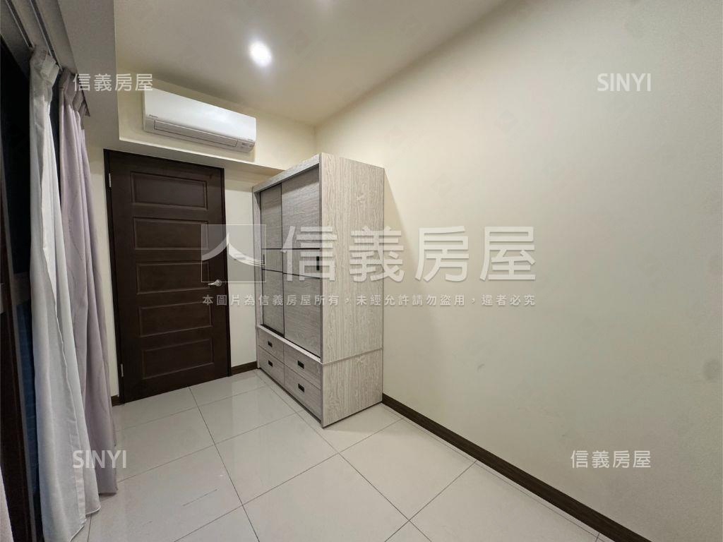 土城捷運站●方正兩房車位房屋室內格局與周邊環境