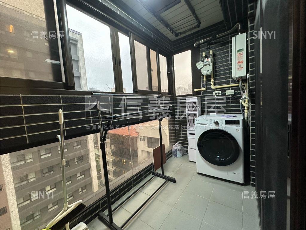 土城捷運站●方正兩房車位房屋室內格局與周邊環境