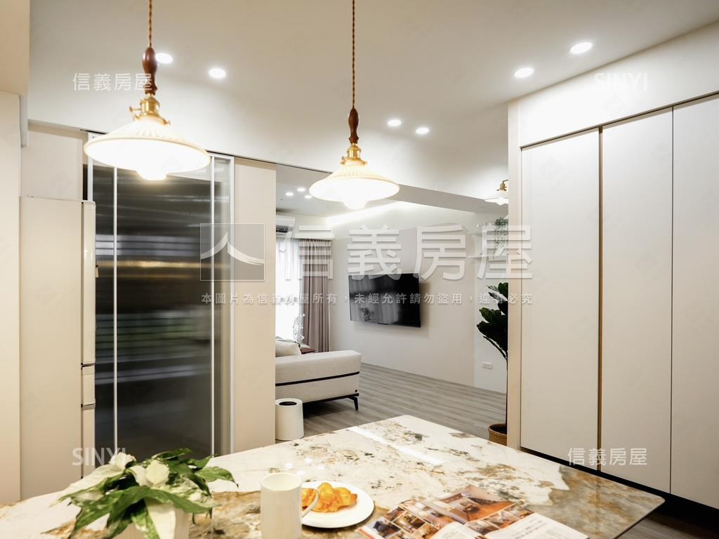 春城台北港高檔裝潢兩房房屋室內格局與周邊環境