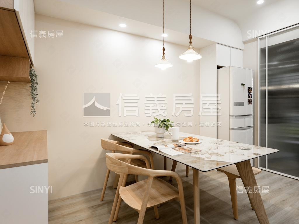 春城台北港高檔裝潢兩房房屋室內格局與周邊環境