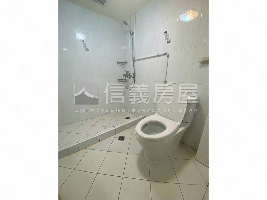 收租自用美美屋房屋室內格局與周邊環境