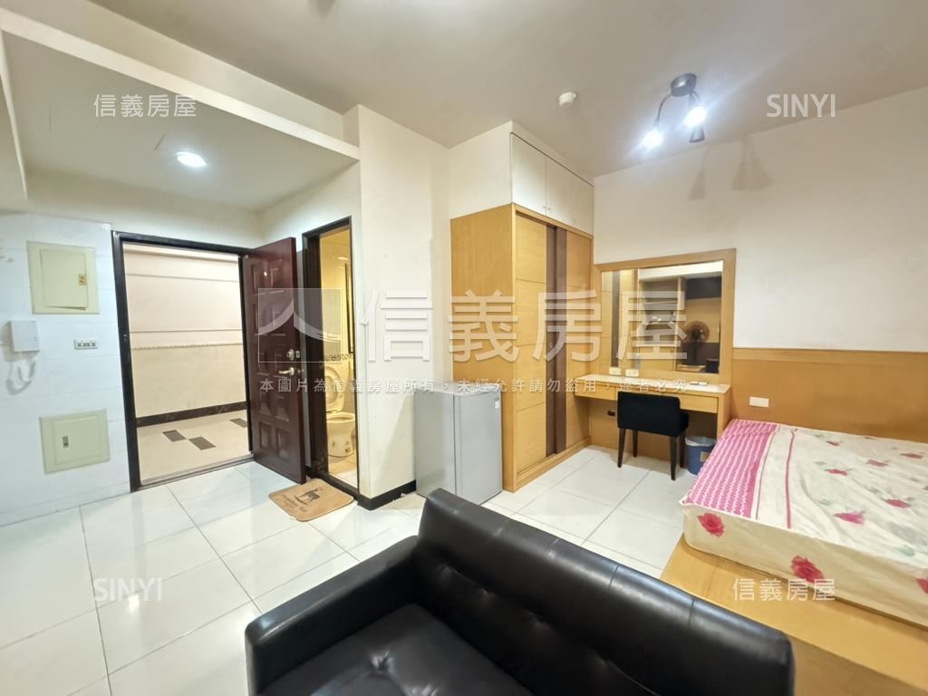 柏林愛樂精緻溫馨美宅房屋室內格局與周邊環境