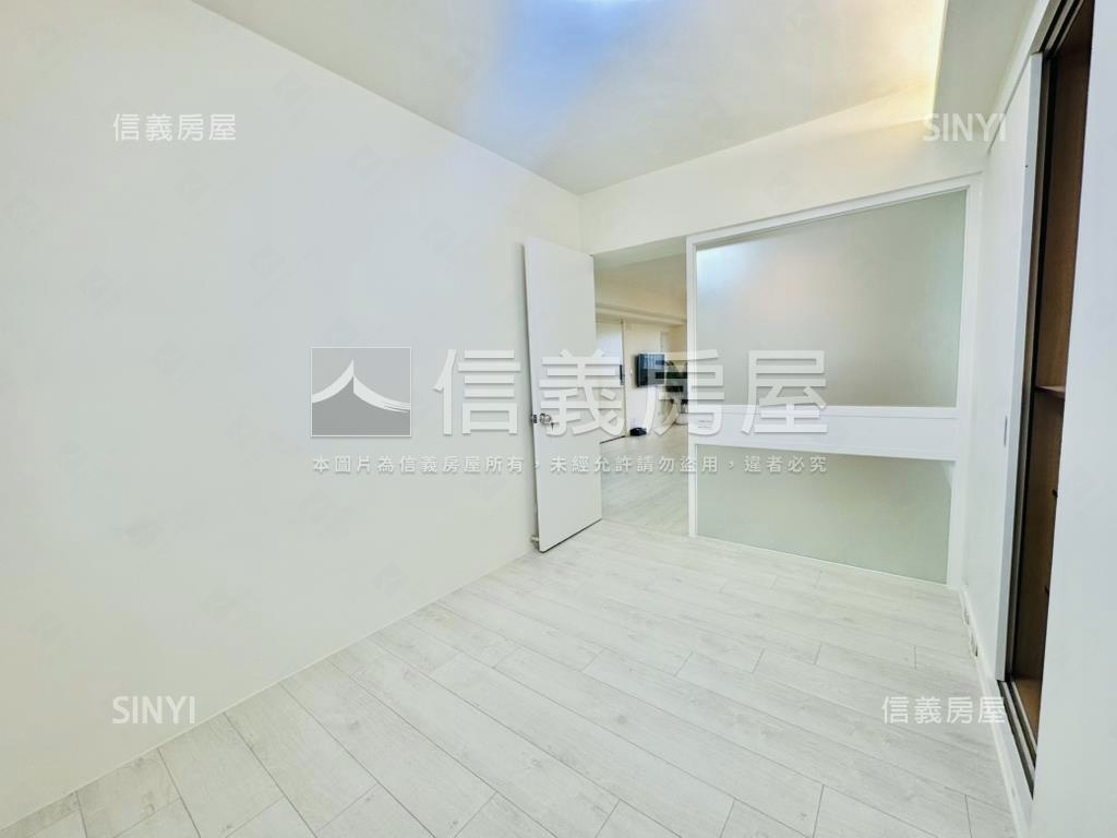 近！水湳中國醫三房平車房屋室內格局與周邊環境
