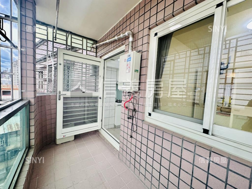 近！水湳中國醫三房平車房屋室內格局與周邊環境