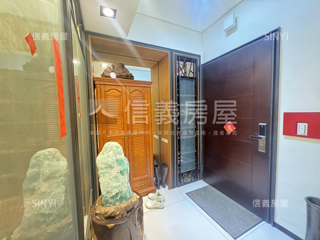 精美裝潢樹景長虹天薈房屋室內格局與周邊環境