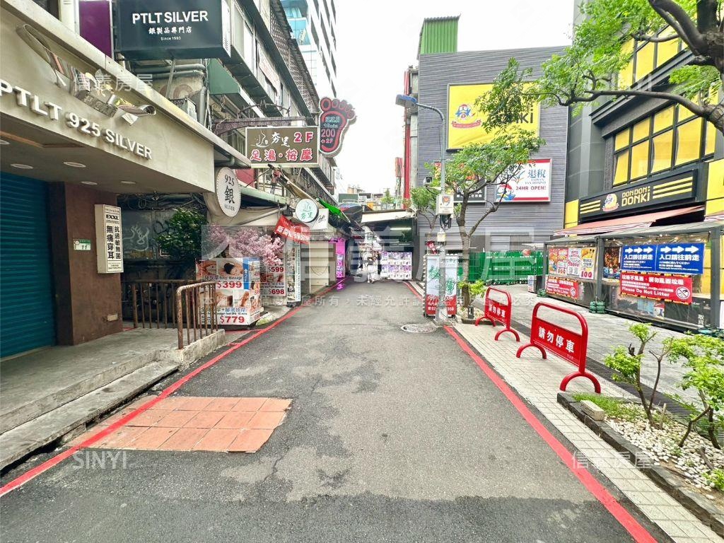 稀有＄西門＄人潮金店面房屋室內格局與周邊環境
