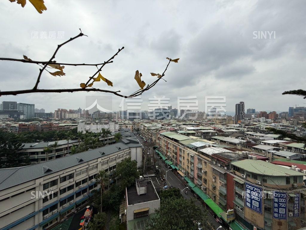 重慶景觀大空間房屋室內格局與周邊環境