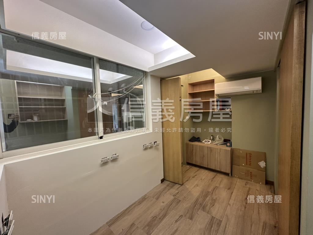 義享百貨富國商圈面寬店面房屋室內格局與周邊環境