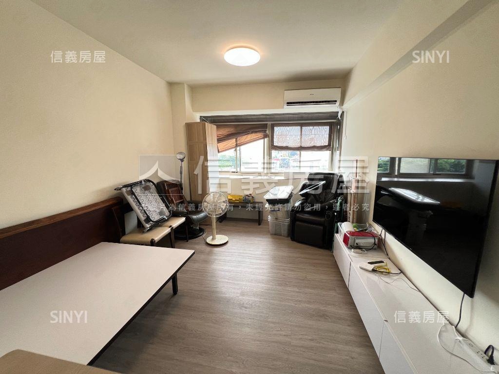 新莊捷運萬坪公園經典套房房屋室內格局與周邊環境