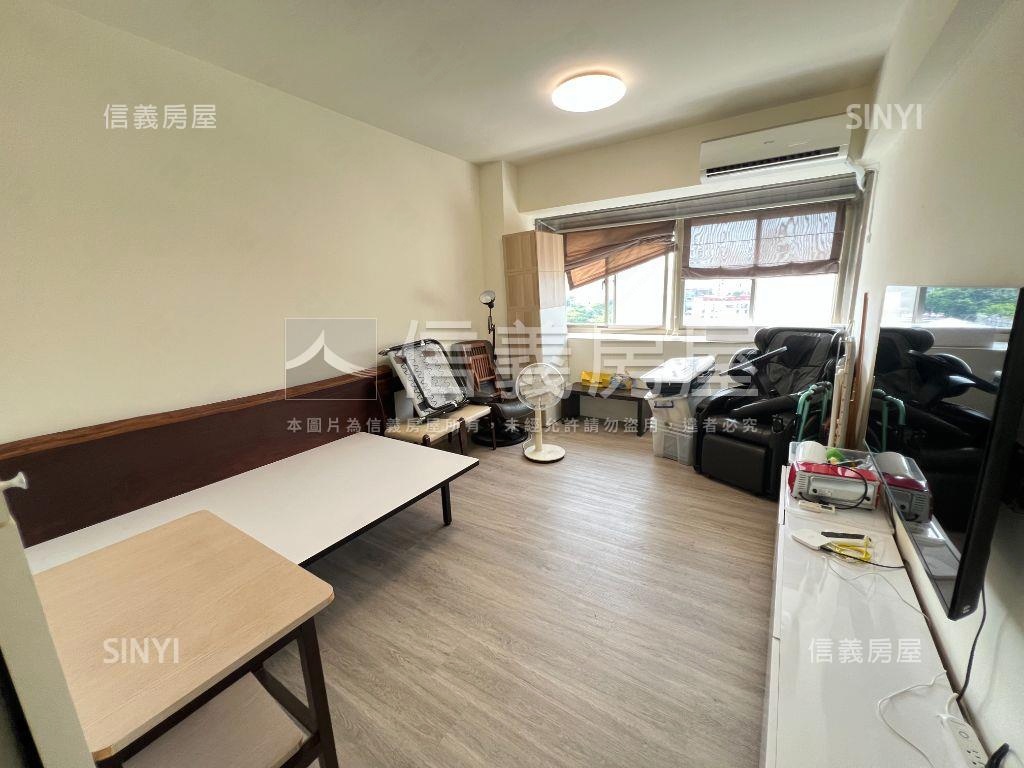 新莊捷運萬坪公園經典套房房屋室內格局與周邊環境