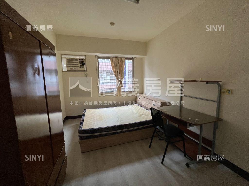 成功商圈四房平車房屋室內格局與周邊環境