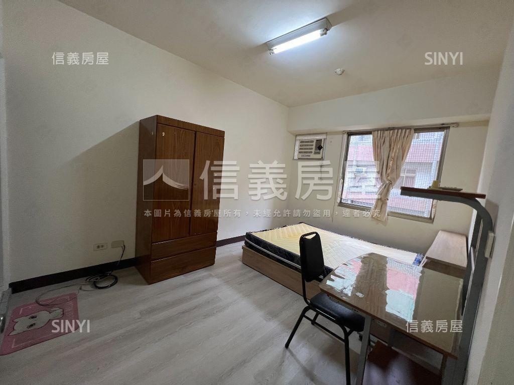 成功商圈四房平車房屋室內格局與周邊環境