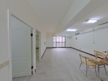 成功商圈四房平車