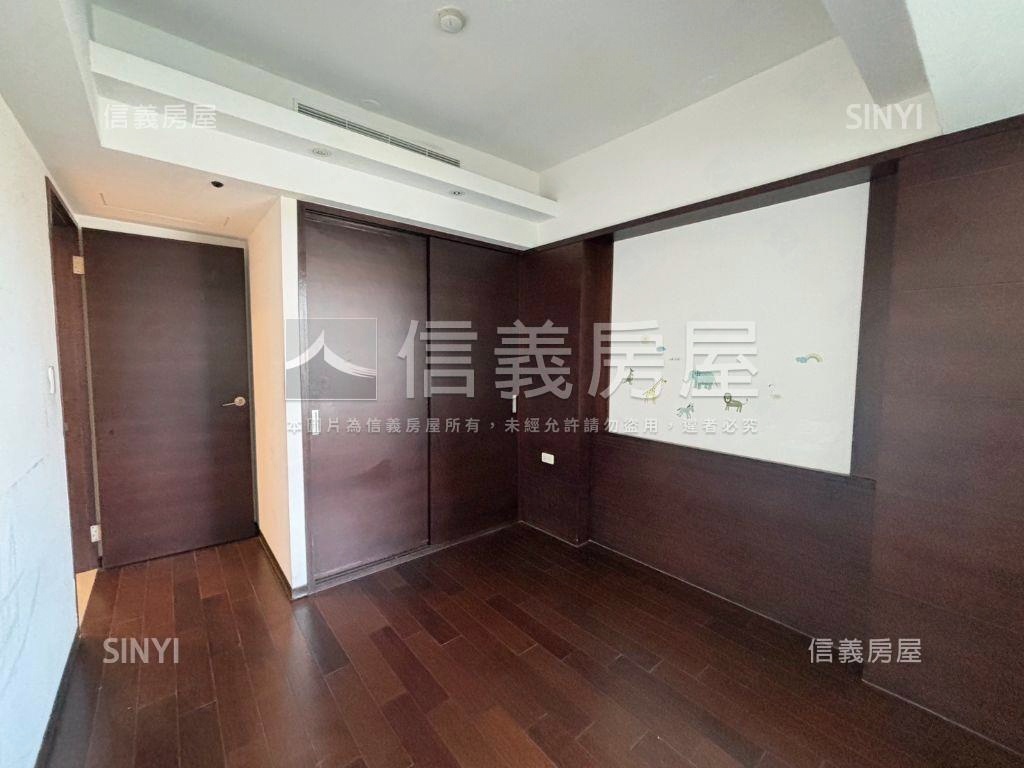 大直新貴·大坪數美景三房房屋室內格局與周邊環境