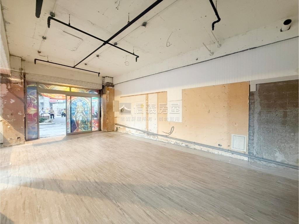 鴻金寶角窗金店面房屋室內格局與周邊環境