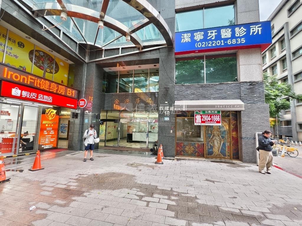 鴻金寶角窗金店面房屋室內格局與周邊環境