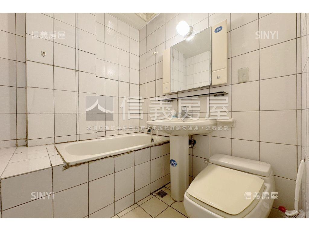 近南港展覽館電梯三房房屋室內格局與周邊環境