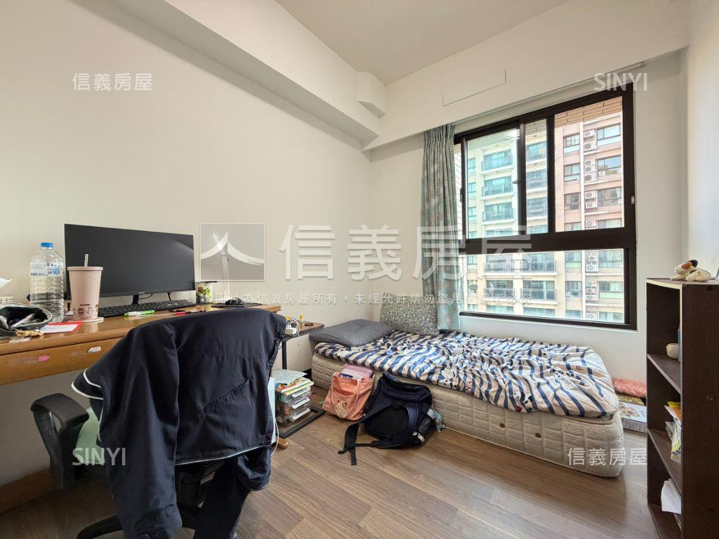 烏日富都心三房平車！必看房屋室內格局與周邊環境