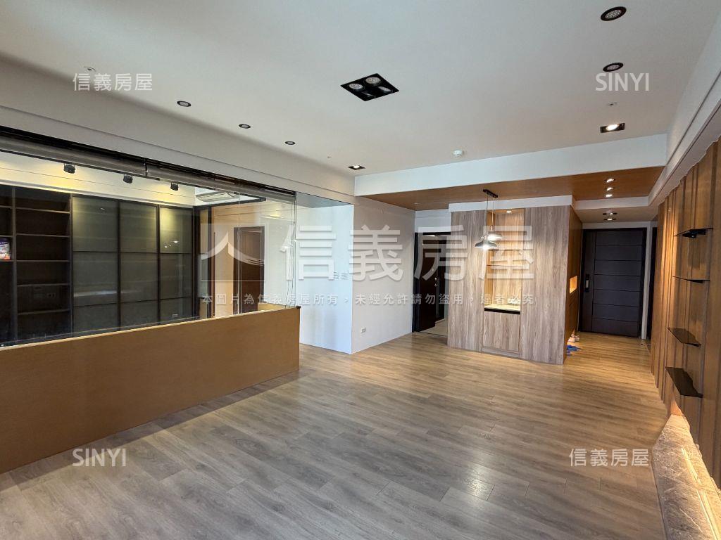 北屯１０年四房平車精裝潢房屋室內格局與周邊環境