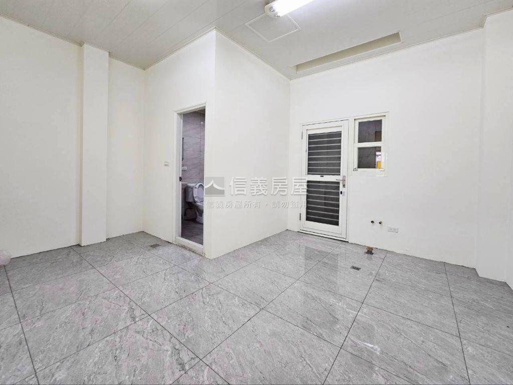 新生路屋況超讚金透店房屋室內格局與周邊環境