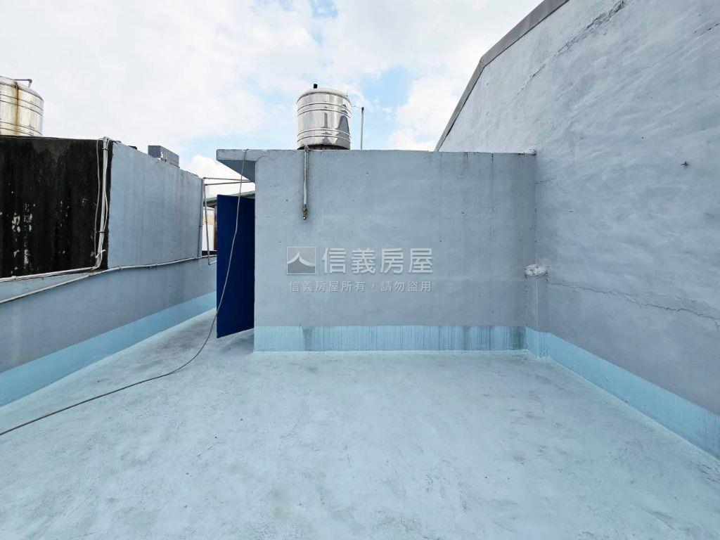新生路屋況超讚金透店房屋室內格局與周邊環境