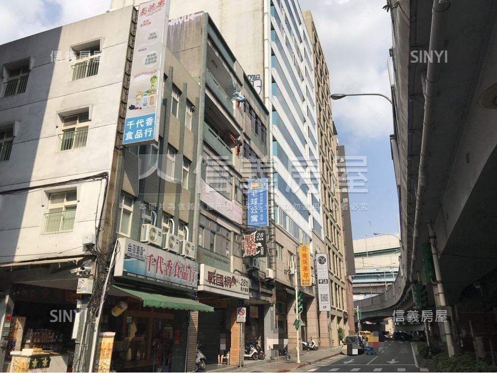 商三土地頂加好未來房屋室內格局與周邊環境