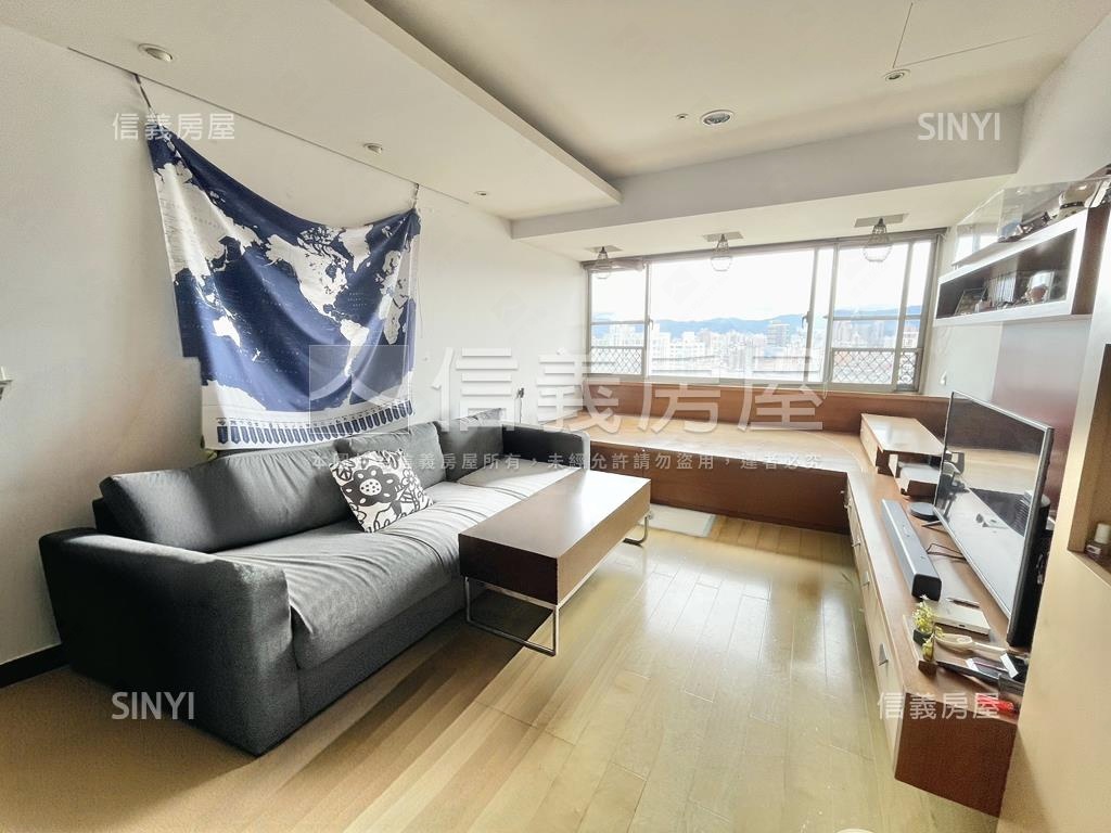 水築館高樓景觀美邸房屋室內格局與周邊環境