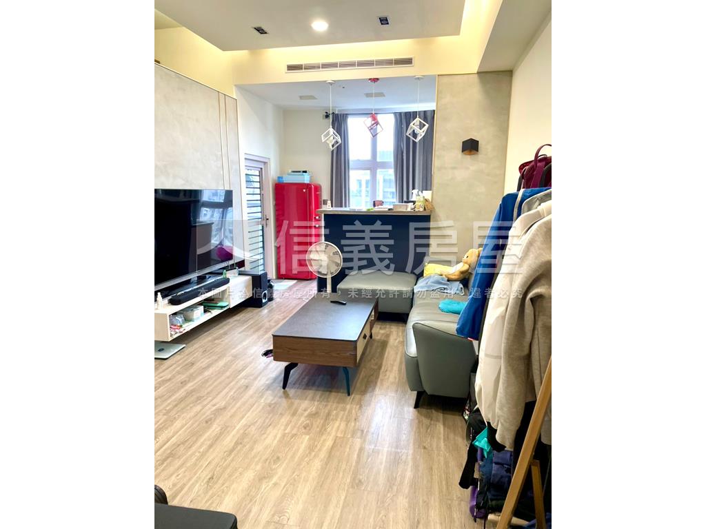 專任～景安天情高樓明亮屋房屋室內格局與周邊環境