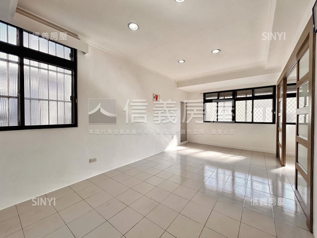 中港國小大空間美寓房屋室內格局與周邊環境