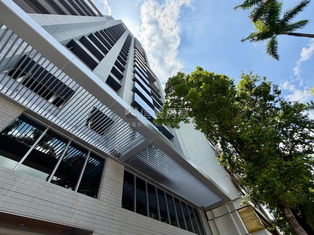 璞園至仁愛樹梢朝南房屋室內格局與周邊環境