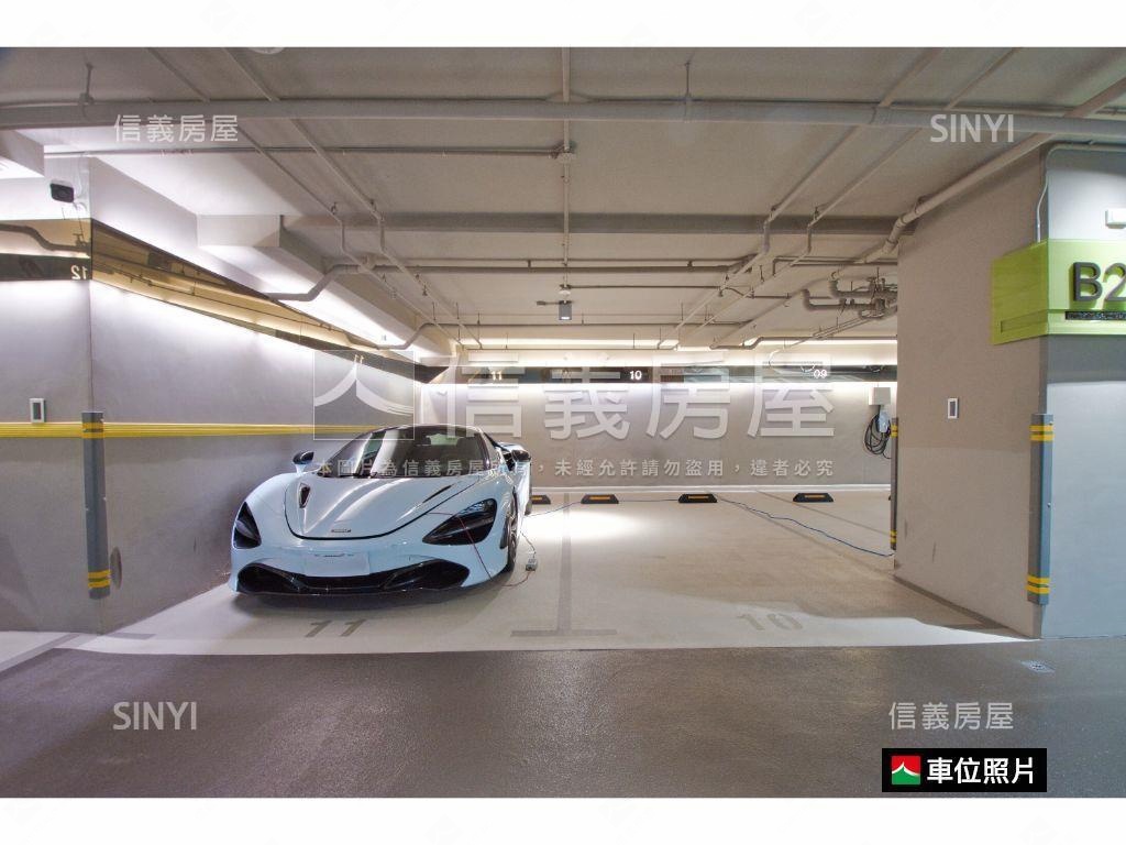 霸景．國泰賦格露臺樓中樓房屋室內格局與周邊環境
