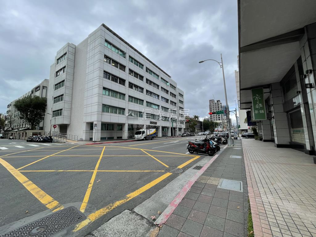 吉林路３樓Ｂ戶兩房房屋室內格局與周邊環境