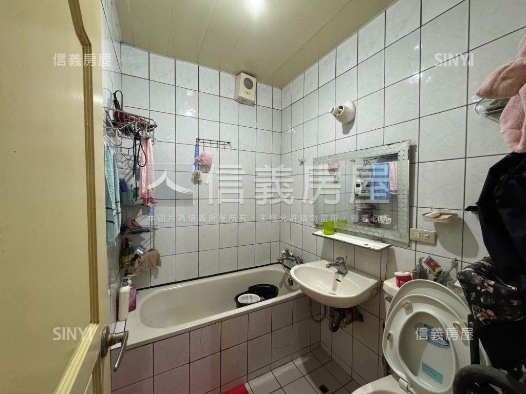 新店．靜謐低總價美寓房屋室內格局與周邊環境