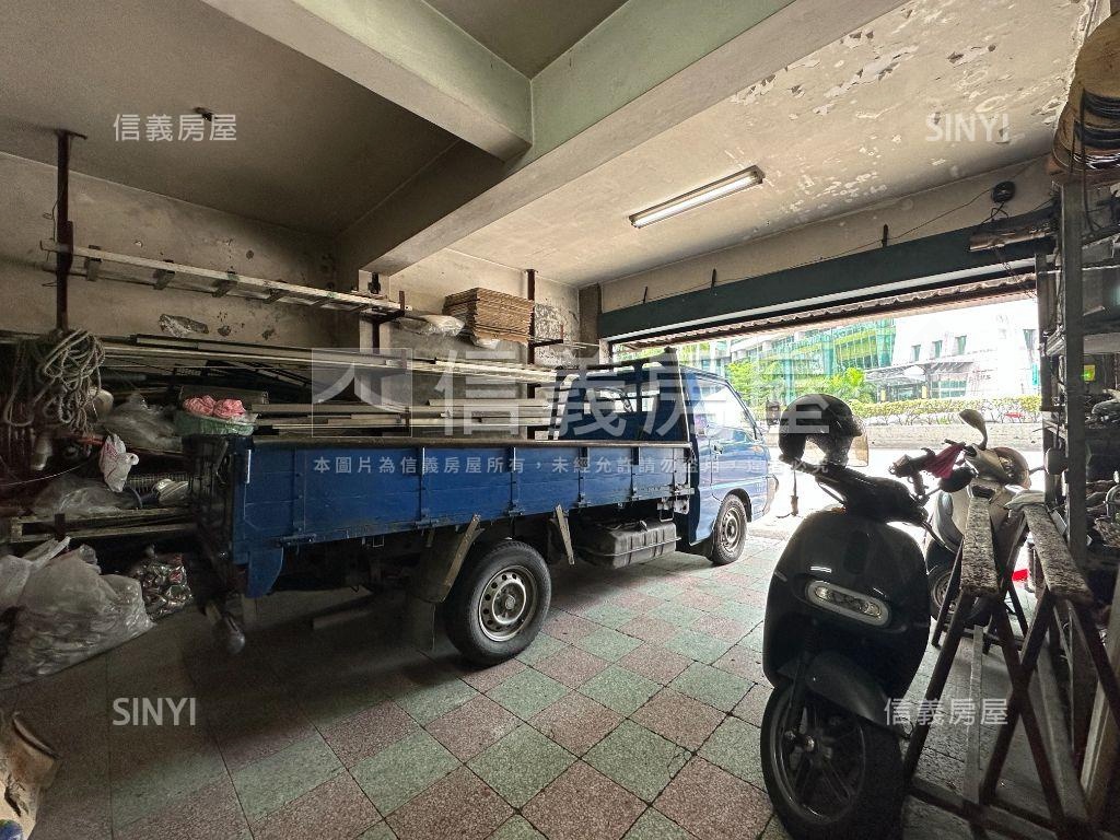 大坪林店面大空間１＋２樓房屋室內格局與周邊環境