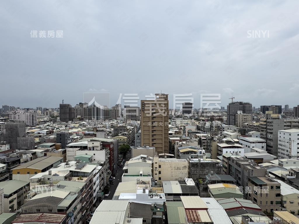近文化中心四季淳次高美宅房屋室內格局與周邊環境