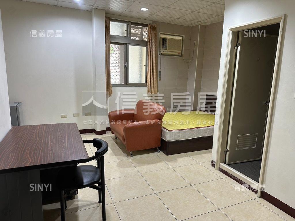 光明街面公園１１間套房房屋室內格局與周邊環境