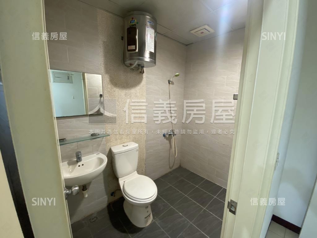光明街面公園１１間套房房屋室內格局與周邊環境