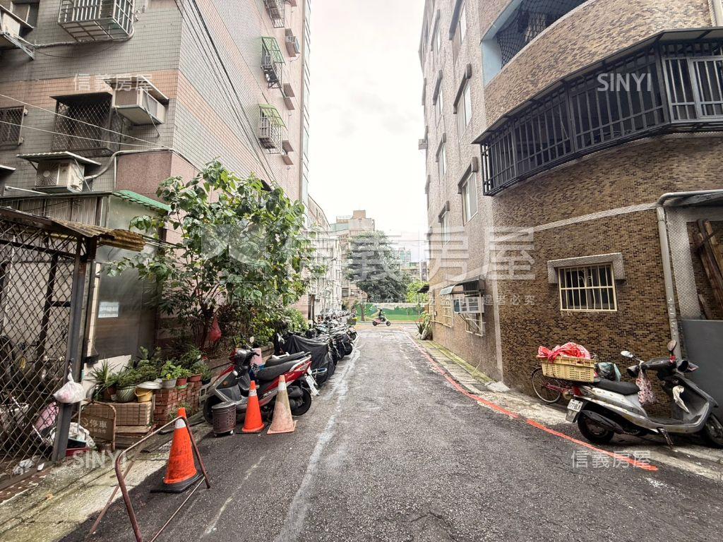 ★近府中捷運★質感３樓房屋室內格局與周邊環境