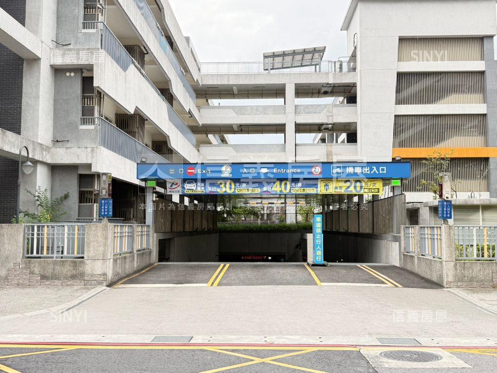 ★近府中捷運★質感３樓房屋室內格局與周邊環境