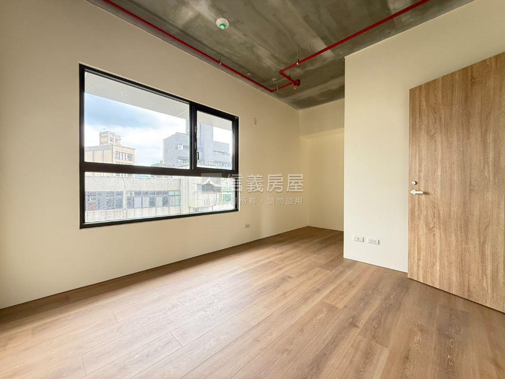 顯耀南港Ω國泰悠境房屋室內格局與周邊環境
